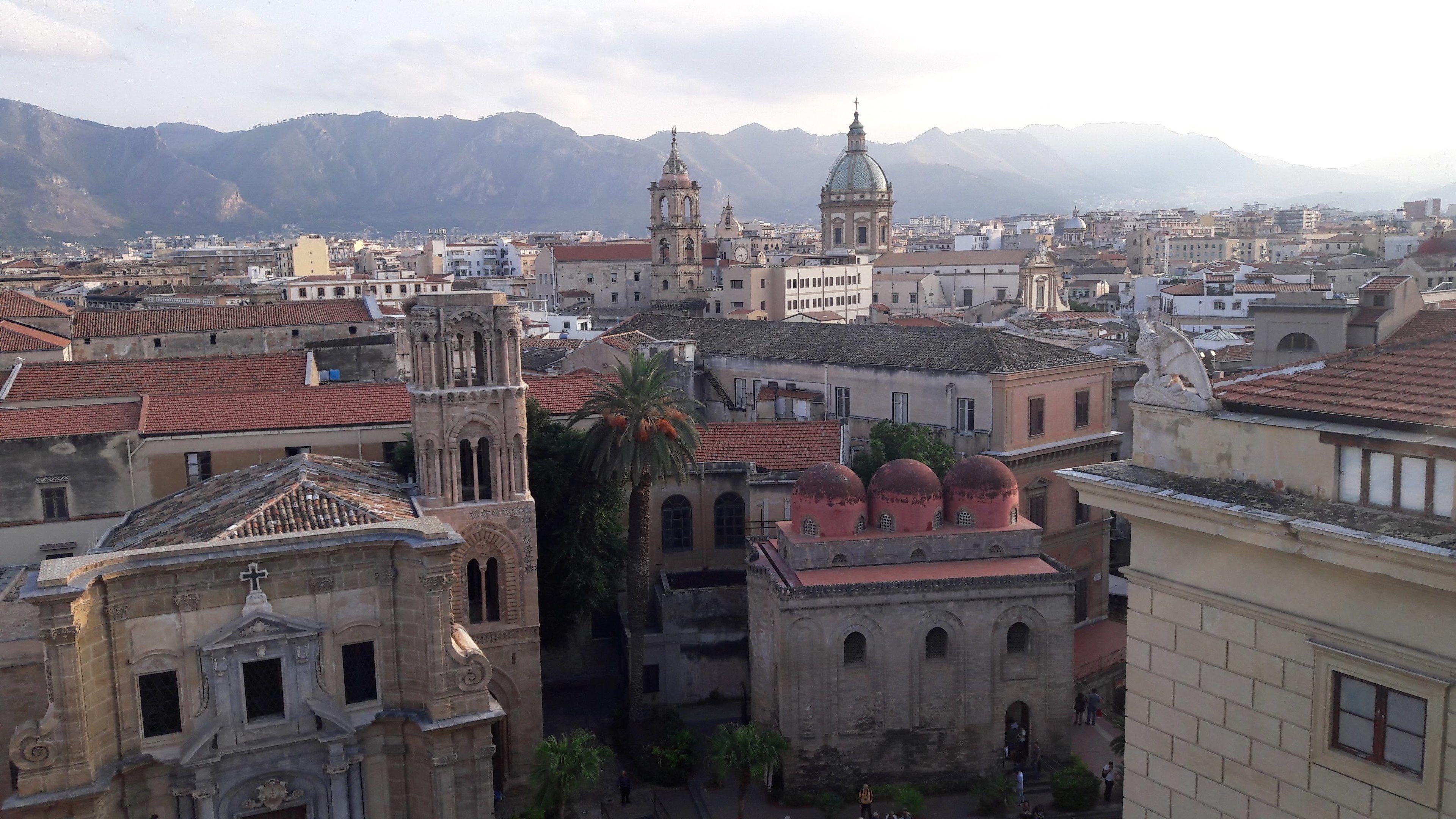 Vucciria Hostel - Palermo — Photos 1